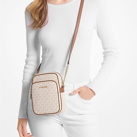 MICHAEL KORS Jet Set Travel Medium Logo Crossbody Bag - Picture 4 of 4